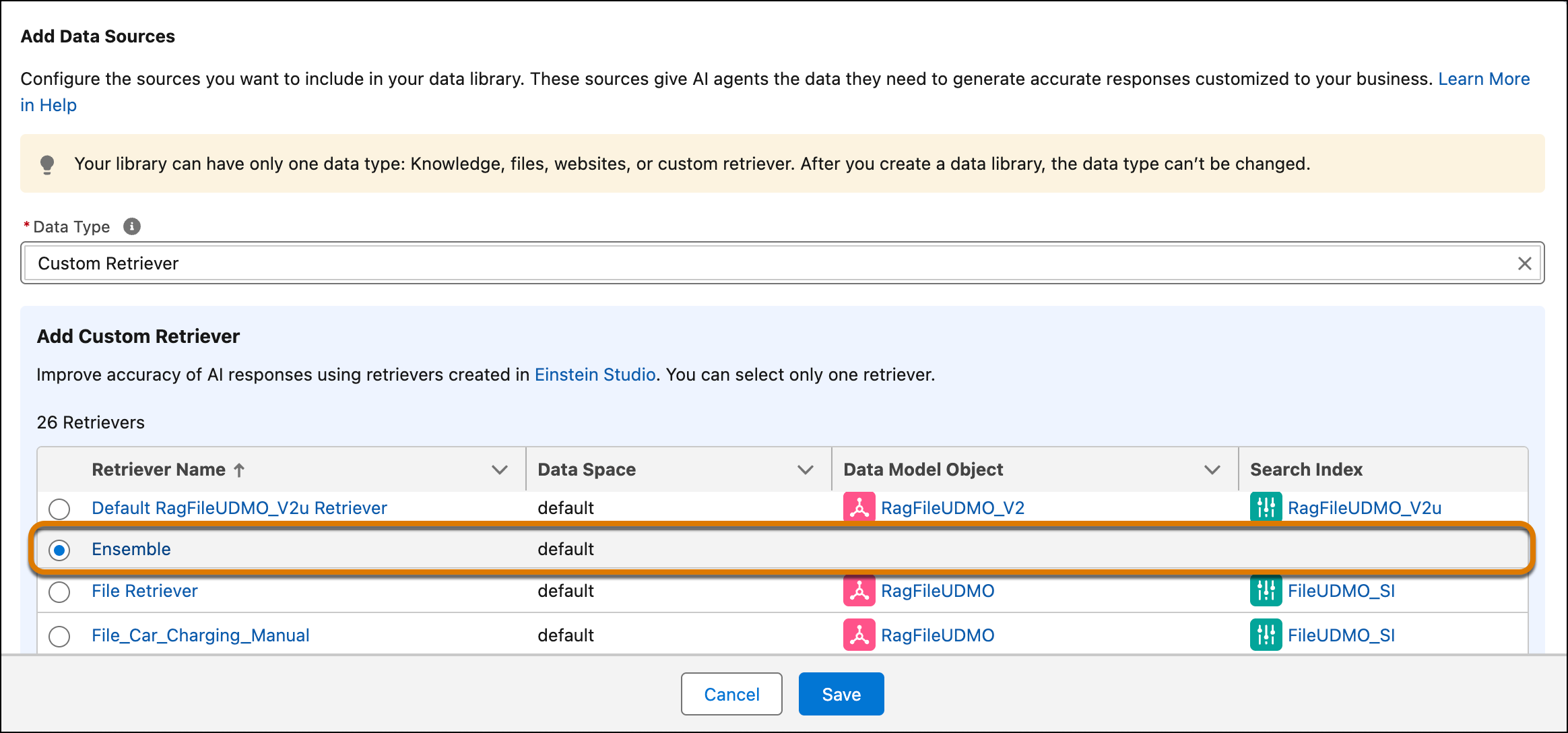 使用可能な Data Cloud 取得者からアンサンブル取得者が選択されたデータライブラリの設定。
