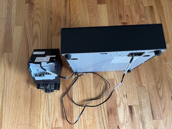 The cash register connected to the Epson TM Printer