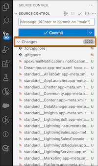 Changes section shows untracked files that are available to commit.