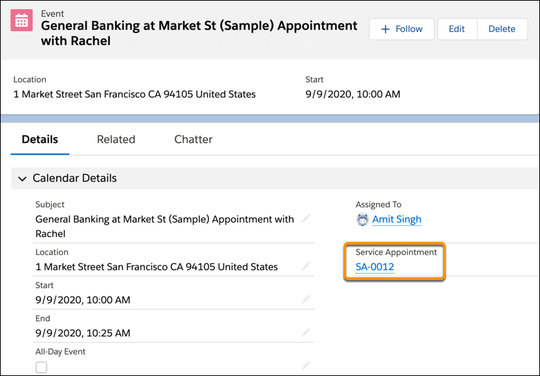 Imagem que mostra um evento de calendário do Salesforce com um link para o compromisso de serviço do Lightning Scheduler correspondente