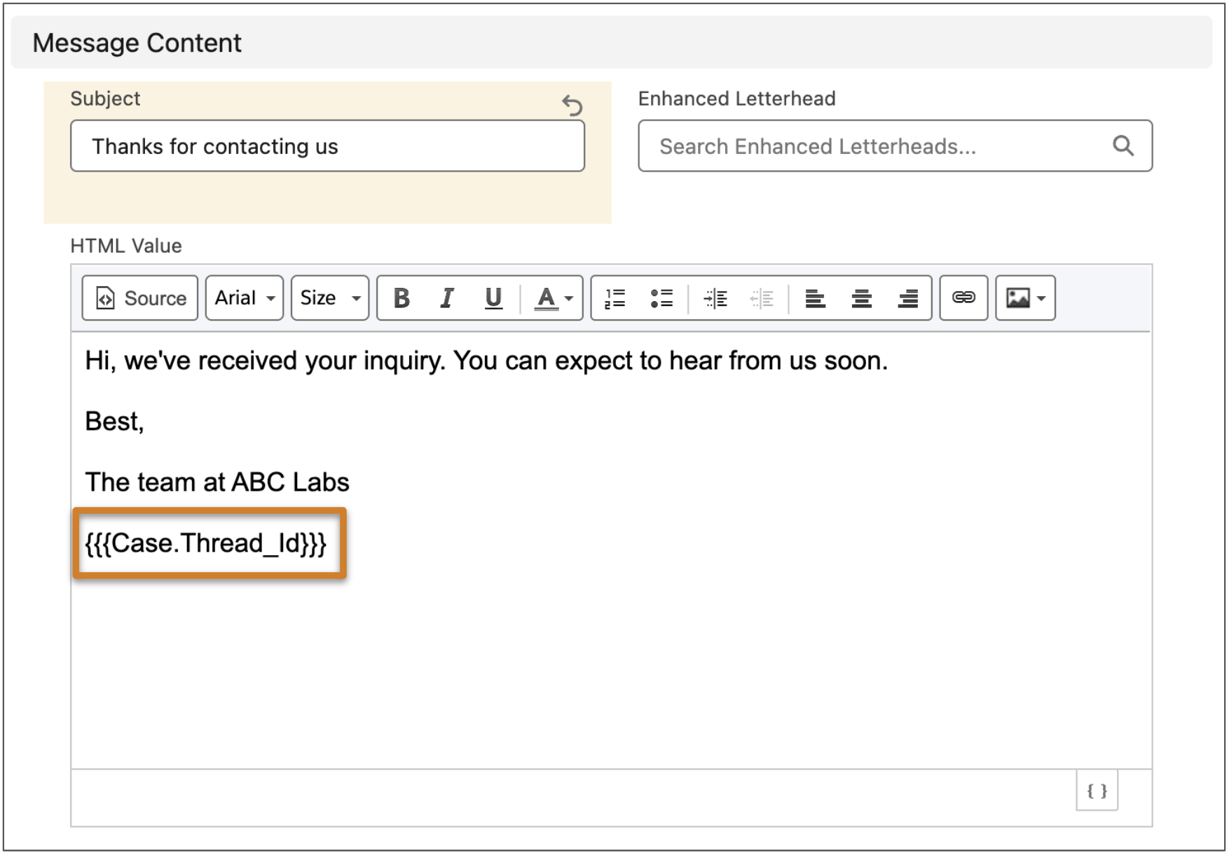 Modèle d'e-mail avec le champ de fusion ID de fil de requête affiché dans le corps de l'e-mail